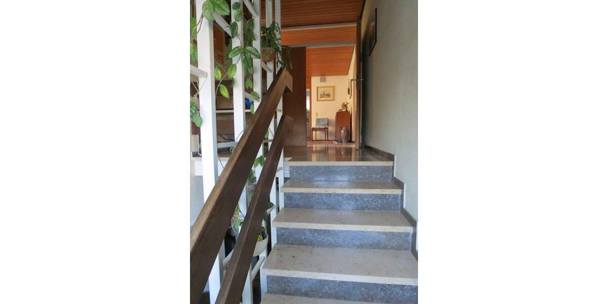 Zugreifen - Geräumiges Einfamilienhaus mit großem Garten zentral in Crailsheim zu verkaufen 7 zimmer