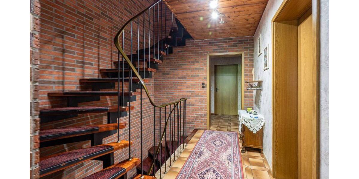 Reihenmittelhaus Selfkant / Hillensberg Hillensberg - 6 Zimmer, 186 m&sup2;, 210.000&euro; | Angebot:25802755