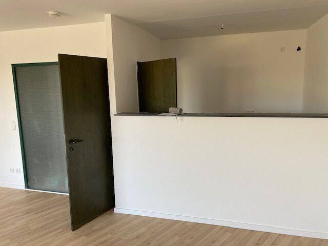 SCHÖNE ZWEIZimmerwohnung IN GUTER, GEWACHSENER LAGE VON KREFELD-FISCHELN
