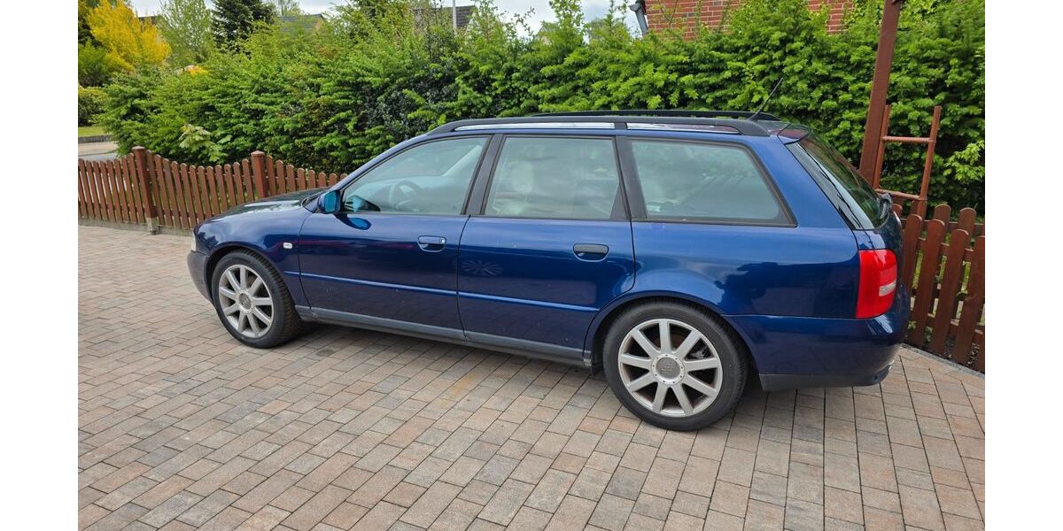 Audi A4 356.972 km 1.650 &euro; Husum 25813