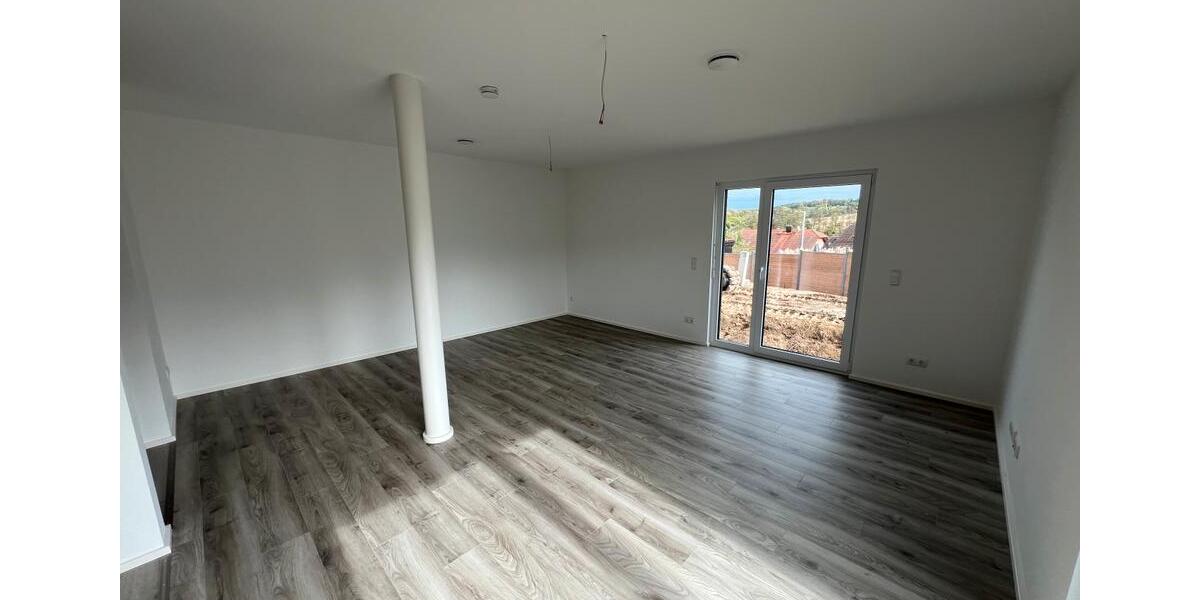 Doppelhaushälfte Dielheim - 5 Zimmer, 130 m&sup2;, 2.100&euro; | Angebot:23601878