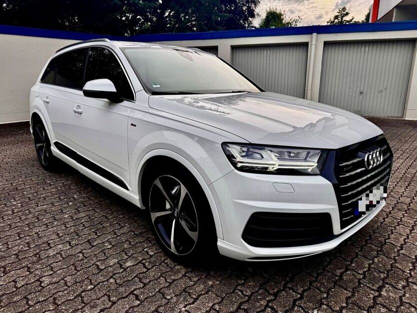 Q7