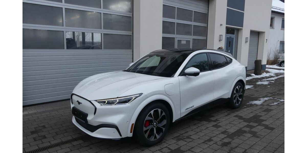 Ford Mustang Mach-E 13.153 km 37.990 &euro; Ehrenberg-Seiferts 36115