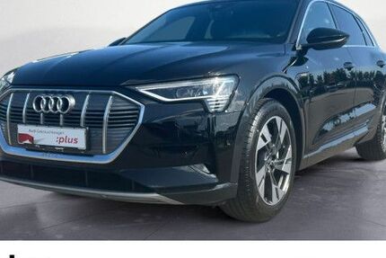 Audi e-tron 28.043 km 30.720 € Rottweil 78628