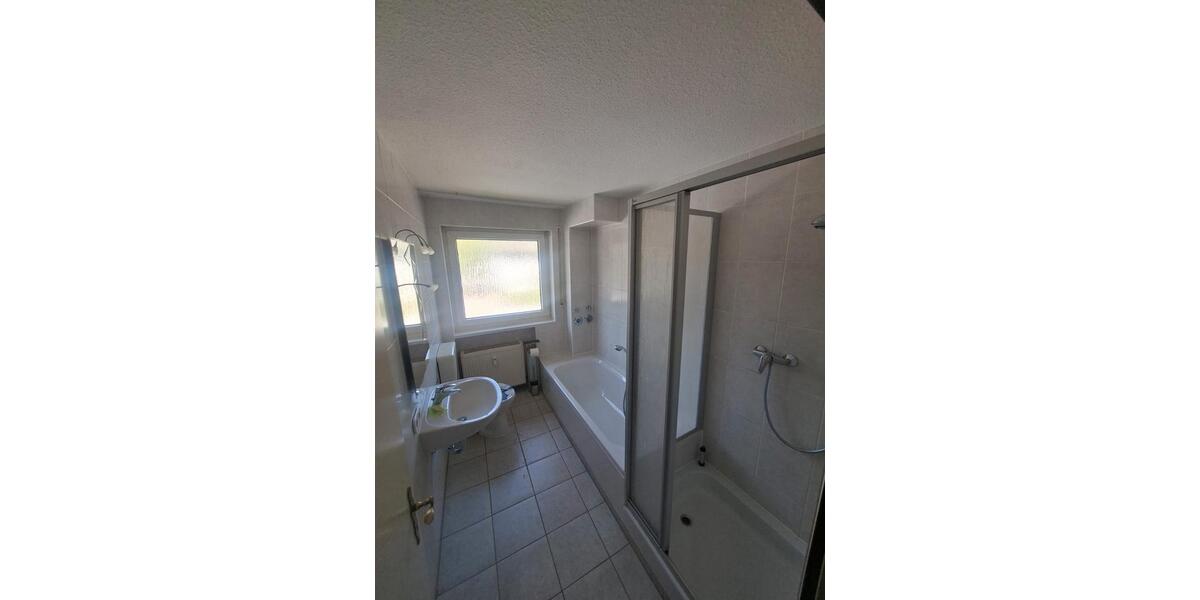 Etagenwohnung Roth - 3 Zimmer, 70 m&sup2;, 850&euro; | Angebot:26137398
