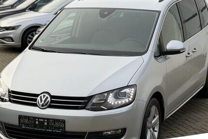 VW Sharan 111.908 km 25.999 € Braunschweig 38118