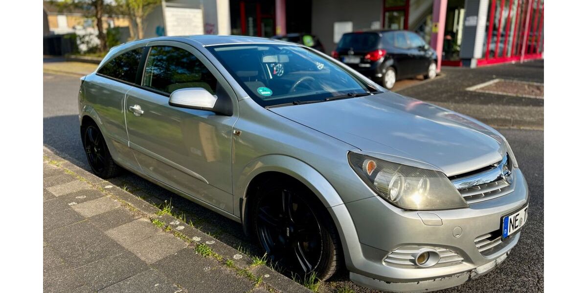 Opel Astra 93.367 km 2.500 &euro; Meerbusch 40670