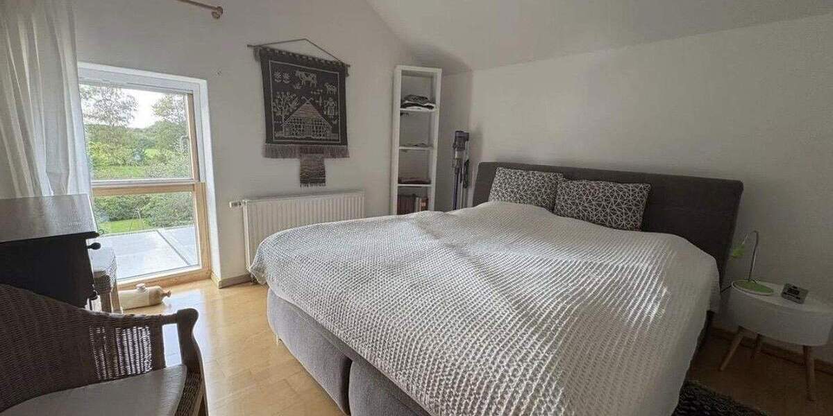 Einfamilienhaus Bollingstedt - 5 Zimmer, 196 m&sup2;, 449.000&euro; | Angebot:24453569