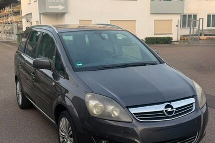 Opel Zafira 211.000 km 2.300 &euro; Freiburg 79110