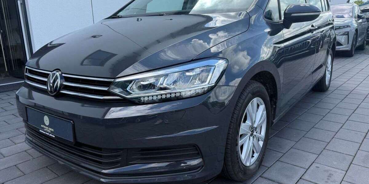 VW Touran 63.000 km 27.990 &euro; Ilsede 31246