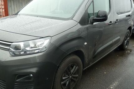 Citroen Berlingo 65.300 km 20.700 &euro; Hamburg 21073
