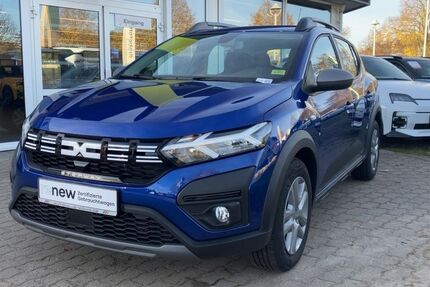 Dacia Sandero 3.778 km 15.888 &euro; Fürstenwalde 15517