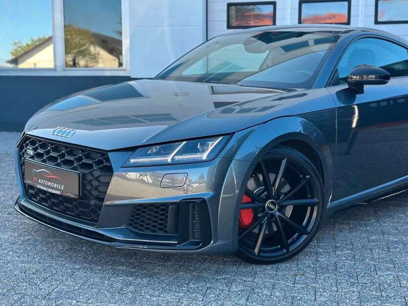TT