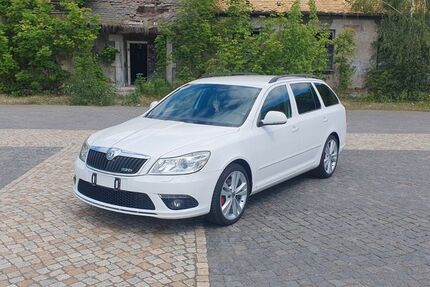 Skoda Octavia 95.500 km 10.900 &euro; Osternienburger Land 06386