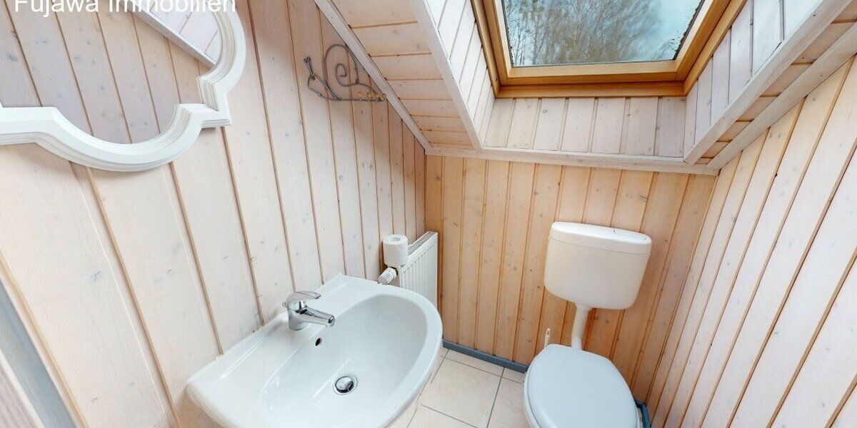 Freistehendes Haus in Mirow: Winterfest, in Seenähe, Garage, sofort frei! - Einfamilienhaus Mirow Granzow | Angebot:27212176