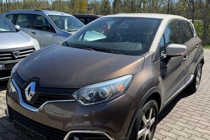 Renault Captur 81.007 km 9.997 &euro; Neustadt 08223