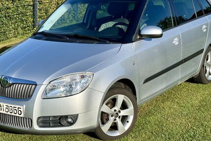 Skoda Fabia 126.500 km 2.999 &euro; Much 53804