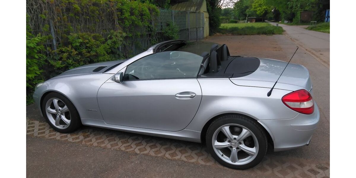 Mercedes-Benz SLK 200 86.000 km 10.550 &euro; Gernsheim 64579