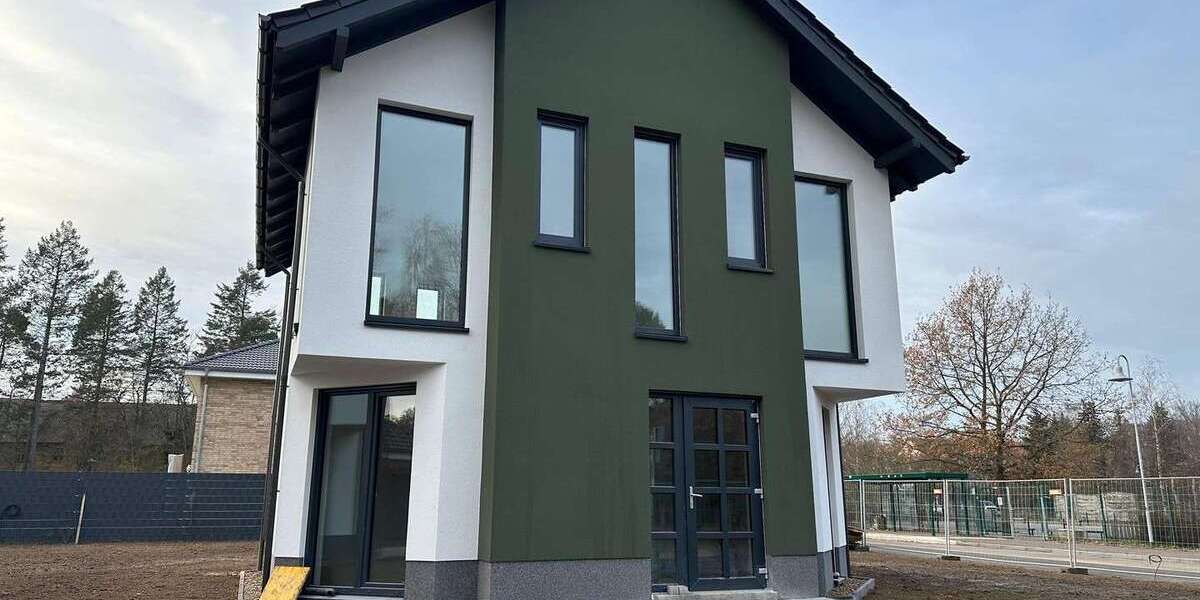 Haus zum Kaufen in Werneuchen 560.000 € 123 m² 6.5 zimmer