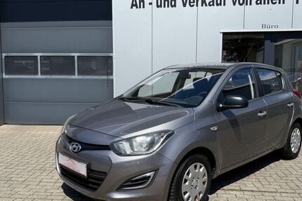 Hyundai i20 110.820 km 5.500 &euro; Bedburg-Hau 47551