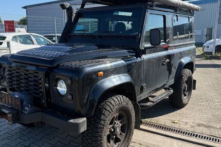 Land Rover Defender 138.000 km 33.900 € Ötigheim 76470