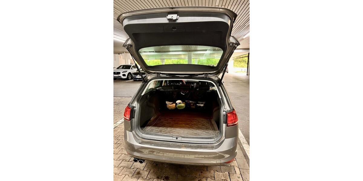 VW Golf VII Variant 170.000 km 12.200 &euro; Wald-Michelbach 69483