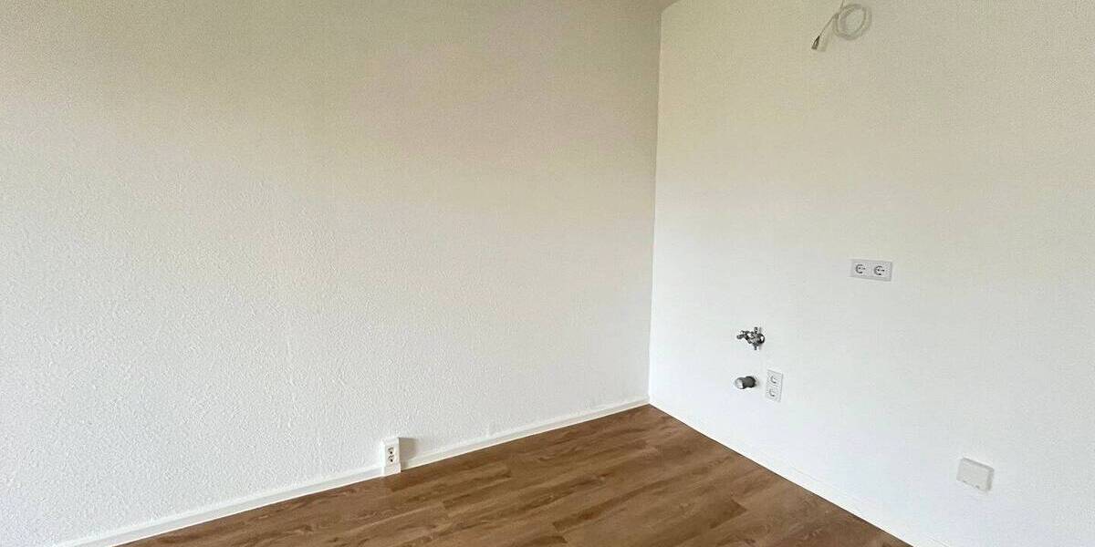 Etagenwohnung Zwickau Neuplanitz - 5 Zimmer, 82 m&sup2;, 457&euro; | Angebot:25739747