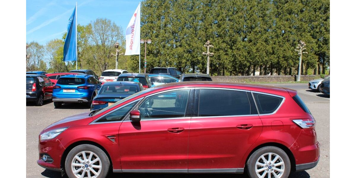 Ford S-Max 130.000 km 11.990 &euro; Speicher 54662