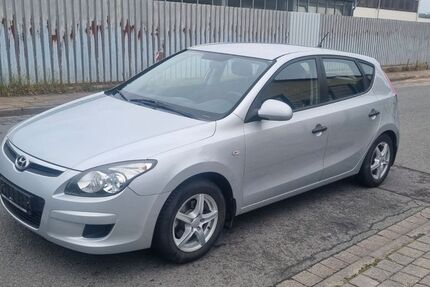 Hyundai i30 198.000 km 2.300 € Osnabrück 49090