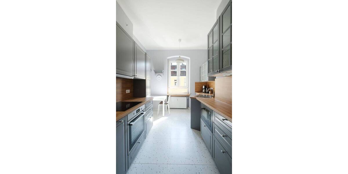 Etagenwohnung Berlin Wilmersdorf - 3 Zimmer, 2.200&euro; | Angebot:26857311