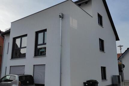 Hallstadt: Traumhafte große Wohnung mit Dachterrasse zimmer