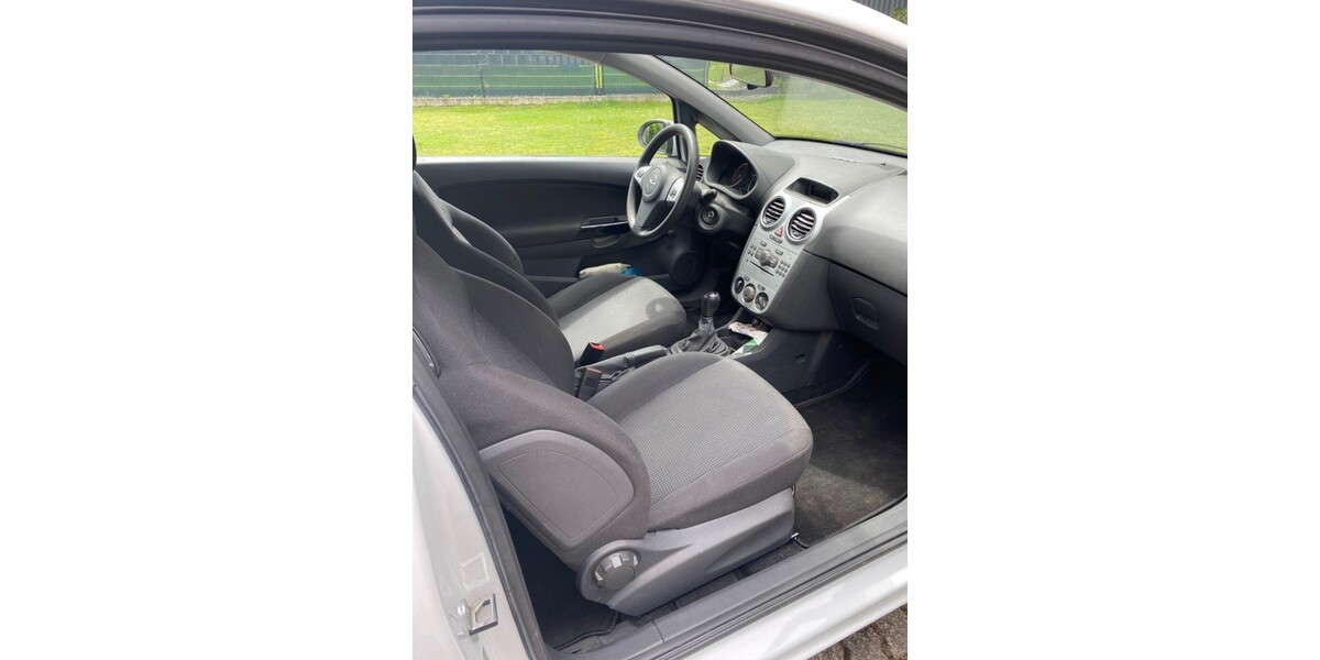 Opel Corsa 49.500 km 4.350 &euro; Seevetal 21218