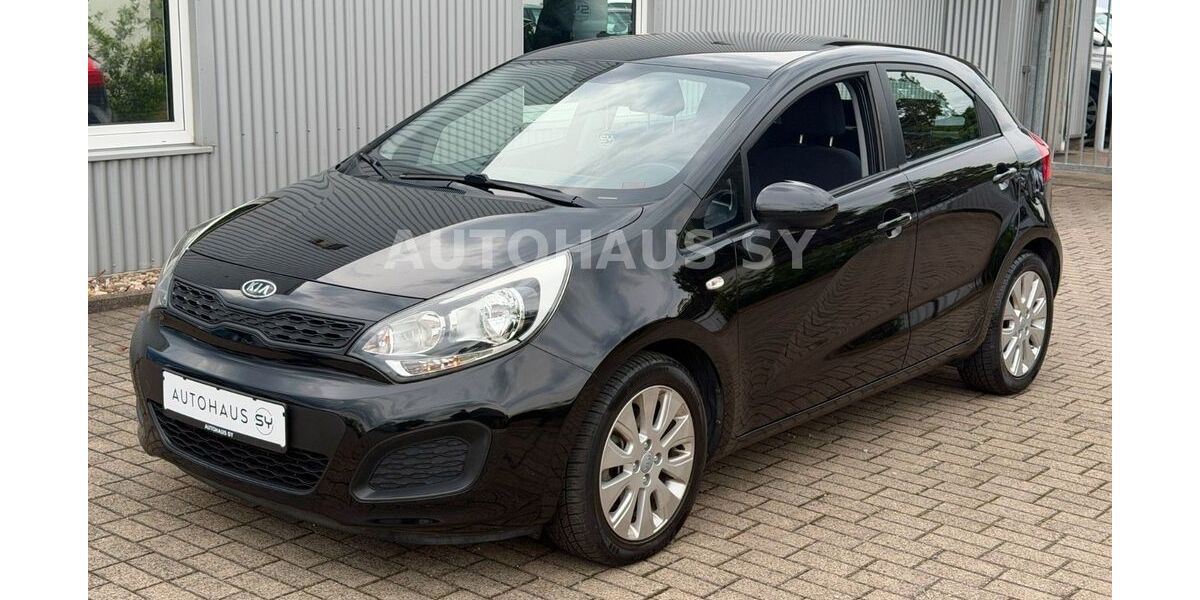 Kia Rio 64.000 km 5.970 &euro; Castrop-Rauxel 44575