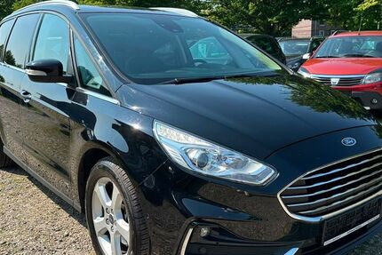 Ford Galaxy 216.000 km 12.900 &euro; Kiel 24145