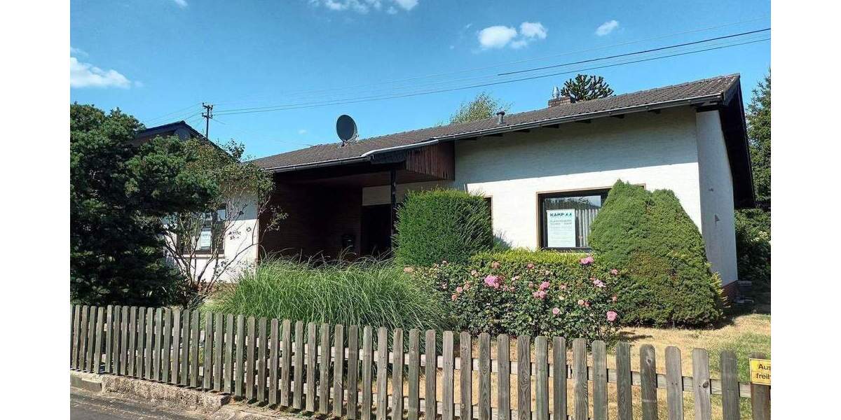 Einfamilienhaus Niederkassel - 6 Zimmer, 200 m&sup2;, 490.000&euro; | Angebot:25814969