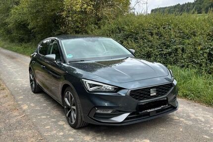 Seat Leon 75.000 km 19.900 € Gemünden 35285