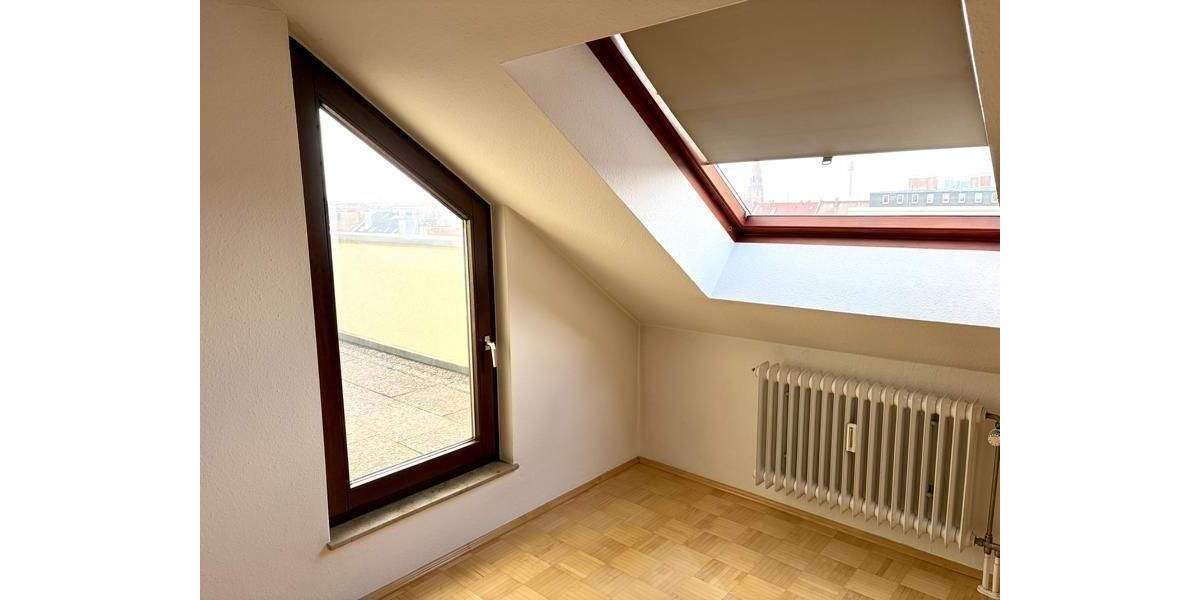 Gewerbeobjekt Nürnberg Steinbühl - 4 Zimmer, 104 m&sup2;, 379.000&euro; | Angebot:25678888