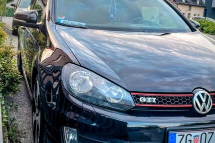 VW Golf 153.000 km 9.699 &euro; Augsburg 86161