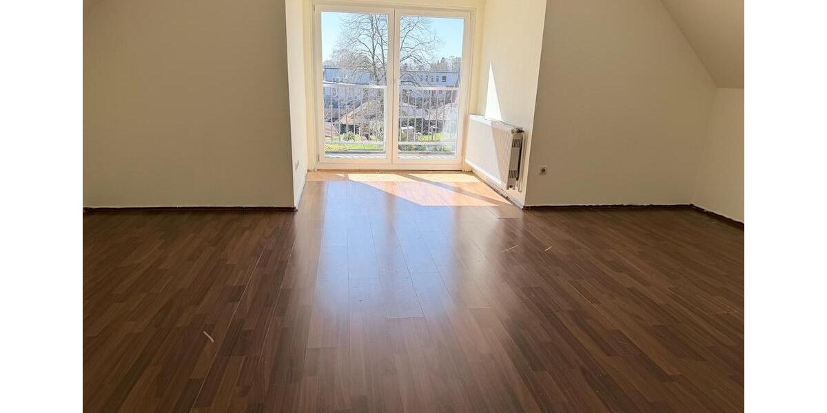 Dachgeschoßwohnung Tasdorf - 3 Zimmer, 70 m&sup2;, 870&euro; | Angebot:26131622