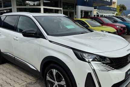 Peugeot 5008 51.315 km 27.490 € Penzberg 82377