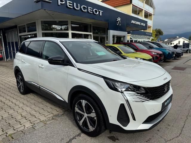 Peugeot 5008 51.315 km 27.490 € Penzberg 82377