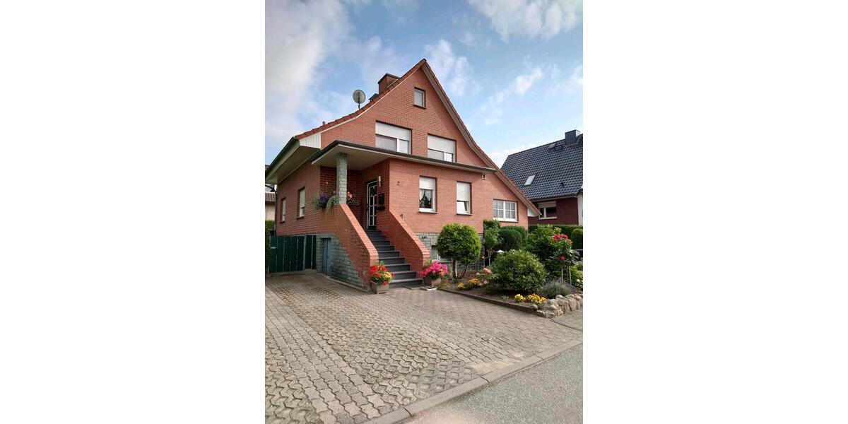 Einfamilienhaus Goldberg - 4 Zimmer, 120 m&sup2;, 250.000&euro; | Angebot:25894347