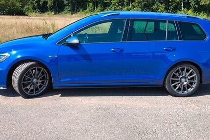 VW Golf