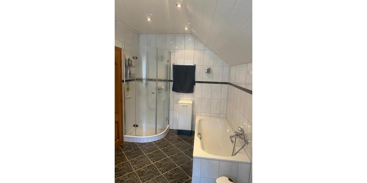 Einfamilienhaus Heinsberg - 5 Zimmer, 180 m&sup2;, 639.000&euro; | Angebot:27285294