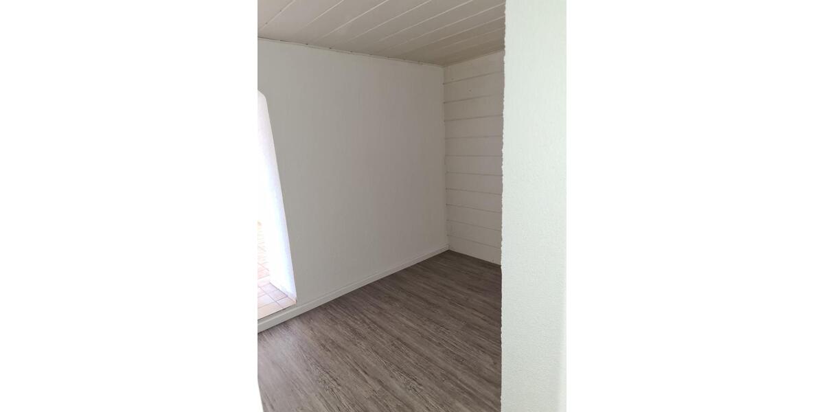 Erdgeschoßwohnung Blumberg - 2.5 Zimmer, 65 m&sup2;, 650&euro; | Angebot:24976146