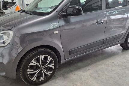 Renault Twingo 53.000 km 8.190 &euro; Dätgen 24589