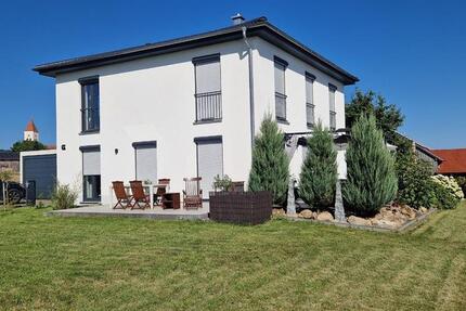 Haus Treffelstein - 5 Zimmer, 173 m&sup2;, 460.000&euro; | Angebot:24347150