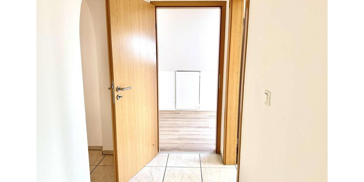 Renovierte 3-Zimmer-Dachgeschosswohnung in Lich! 3 zimmer