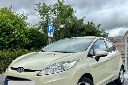 Ford Fiesta 161.312 km 3.690 &euro; Bad Nauheim 61231