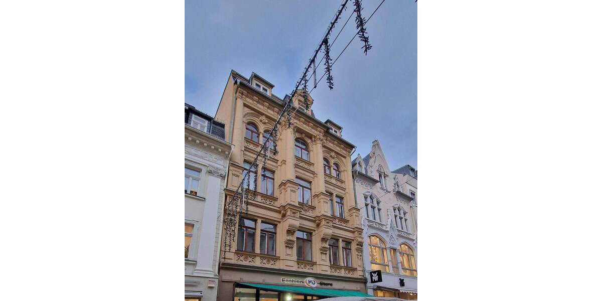 Etagenwohnung Gera Innenstadt - 4 Zimmer, 95 m&sup2;, 550&euro; | Angebot:25709143